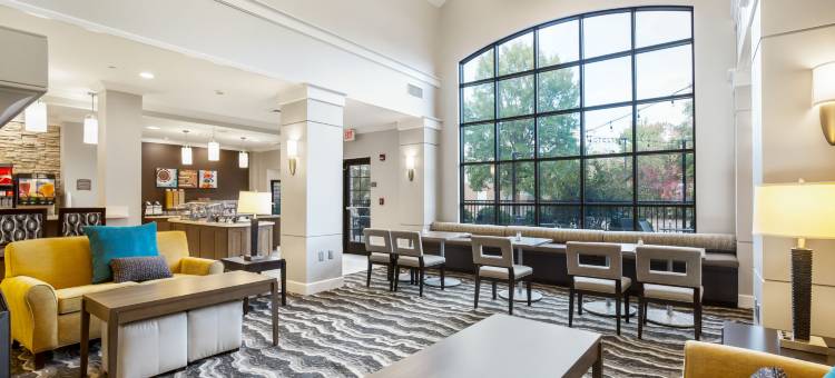 Staybridge Suites 切萨皮克 - 弗吉尼亚海滩(Staybridge Suites Chesapeake - Virginia Beach)图片