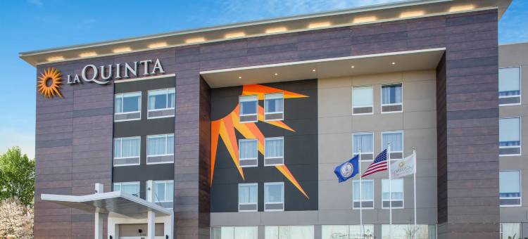 马纳萨斯杜勒斯机场温德姆拉昆塔套房酒店(La Quinta Inn & Suites by Wyndham Manassas VA-Dulles Airport)图片