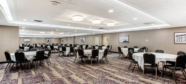 印第安纳波利斯南拉昆塔温德姆套房酒店(La Quinta Inn & Suites by Wyndham Indianapolis South)图片