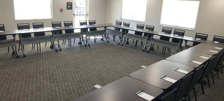 Candlewood Suites 韦恩堡 - NW by IHG(Candlewood Suites Fort Wayne - NW by IHG)图片