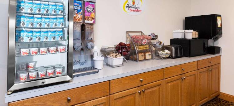 圣伊格纳斯速8酒店(Super 8 by Wyndham St. Ignace)图片