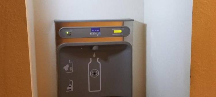 圣克劳德速8酒店(Super 8 by Wyndham St. Cloud)图片