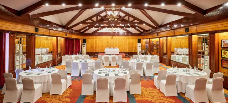 梅费尔 水疗度假村(Mayfair Spa Resort & Casino)图片