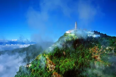 鸡足山