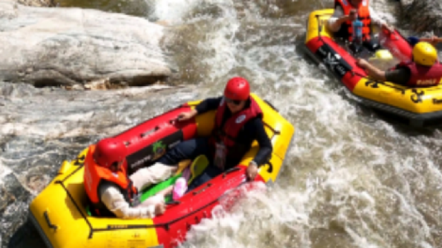 霍山白马尖大峡谷漂流