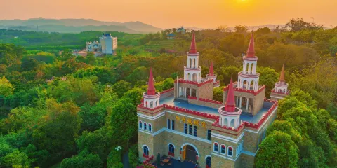 夢幻香山旅遊區
