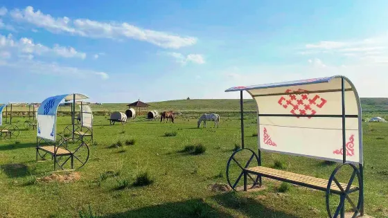 達茂旗希拉穆仁鎮雲尚諾爾旅遊度假村
