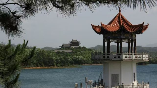 大洪山琵琶湖风景区