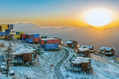 五峰国际滑雪场