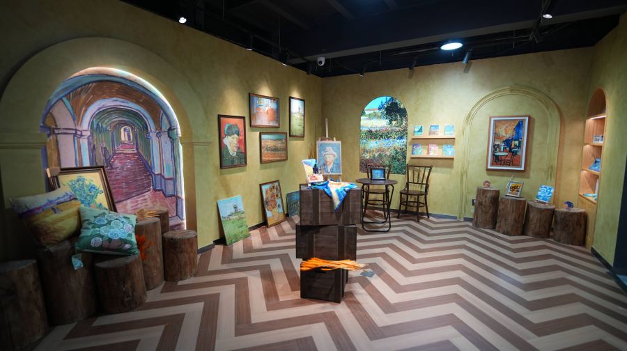 磁器口梵高画境漫游