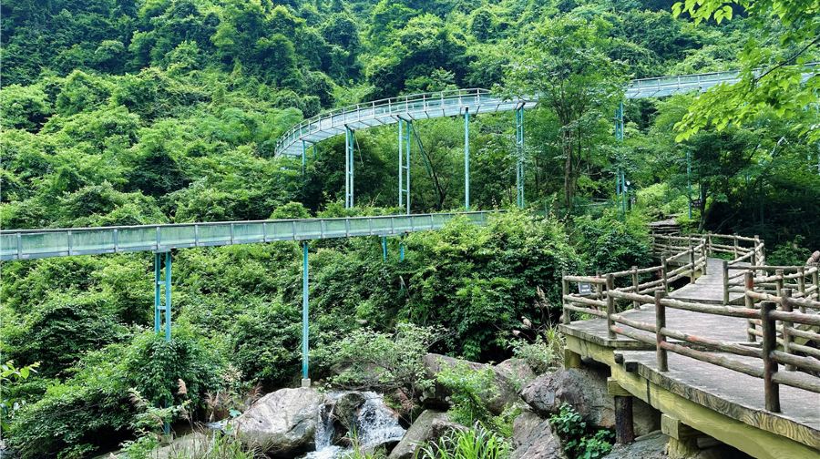 滴水源生态旅游景区