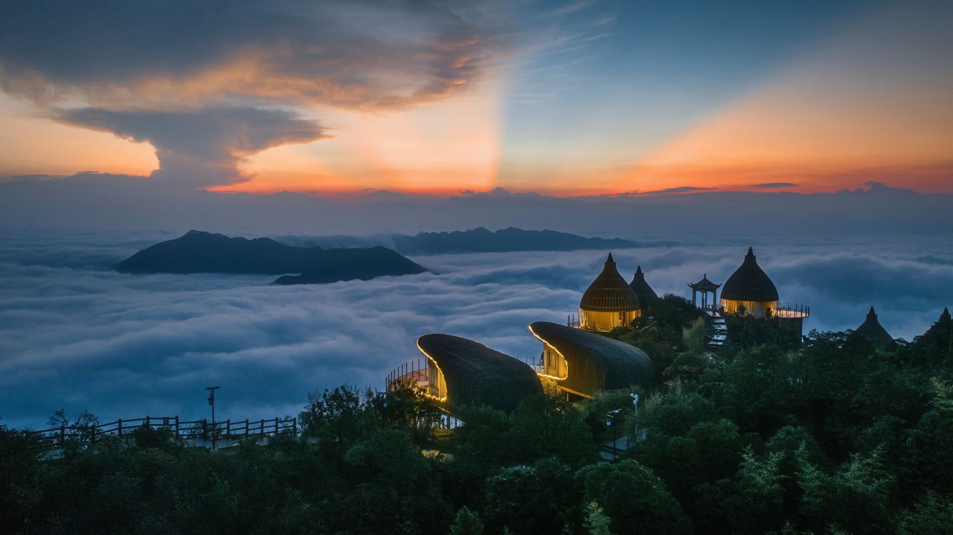 东江湖回龙山景区景点图片