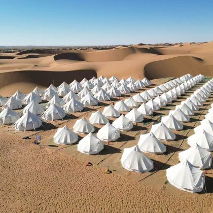 宁夏中卫沙坡头+66号公路+腾格里沙漠大漠星语露营中心2日1晚自由行