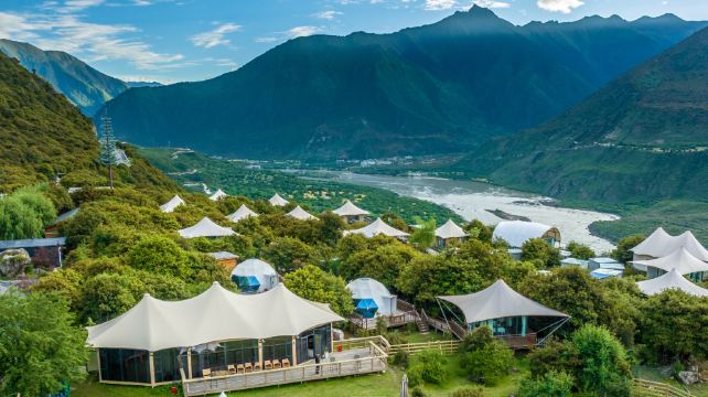 雅鲁藏布大峡谷