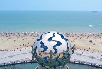 北海银滩+侨港风情街+冠头岭+流下村一日游【(精品小团）接送【北海银滩+流下村(精品小团）市区上门接送，全程纯玩2人就可发】