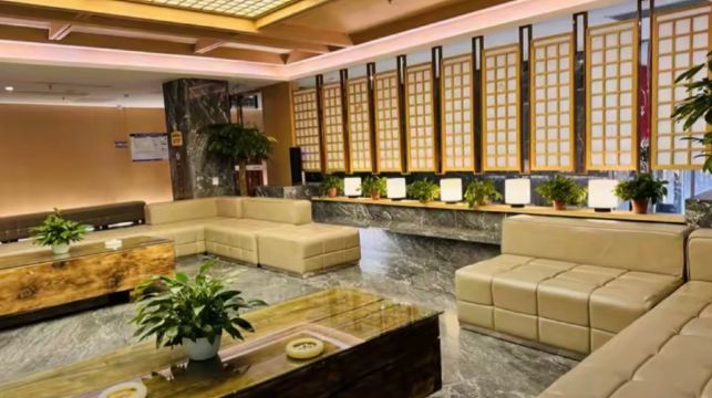 百乐汤汗蒸汤泉