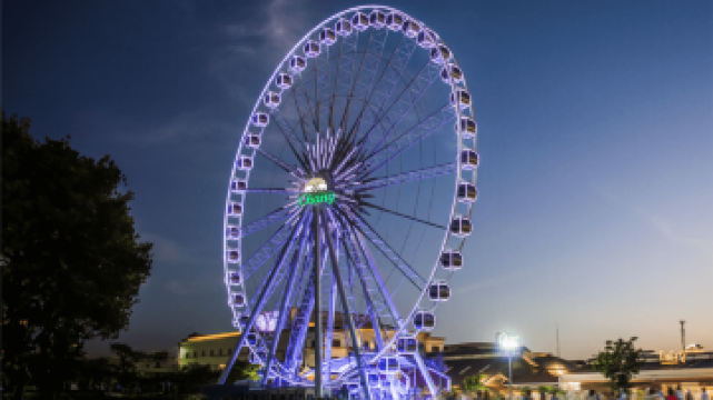 曼谷夜市摩天轮