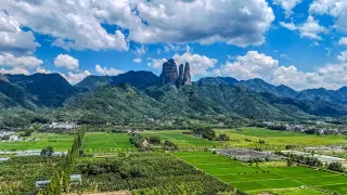3-Day Jiangshan Tour: Explore Ancient Town of Nianbadu, Natural Wonders of Jianglang Mountain