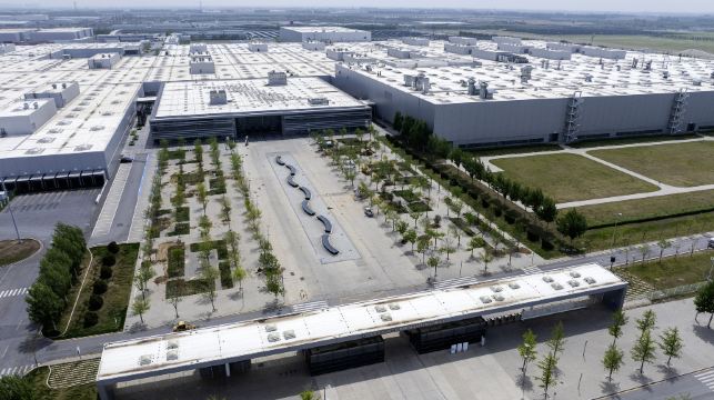 华晨宝马铁西工厂