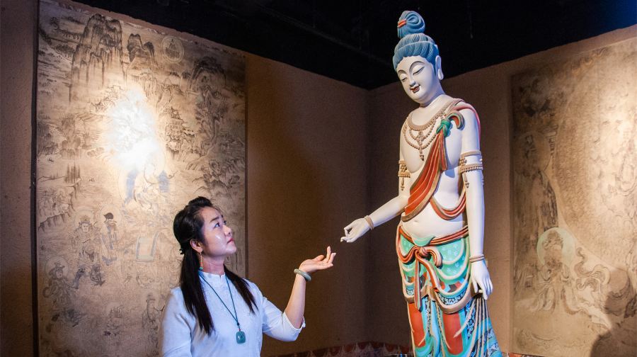 敦煌鸣山艺术馆