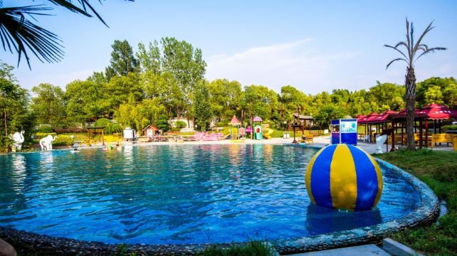 龙门花香温泉度假区