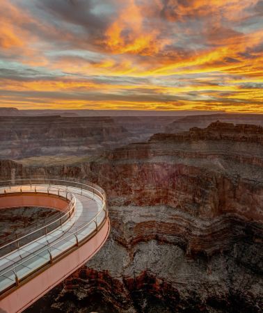 5D4N • Los Angeles + Las Vegas + Grand Canyon National Park + Lower Antelope Canyon + San Diego + Optional 3-Diamond Comfort Hotels