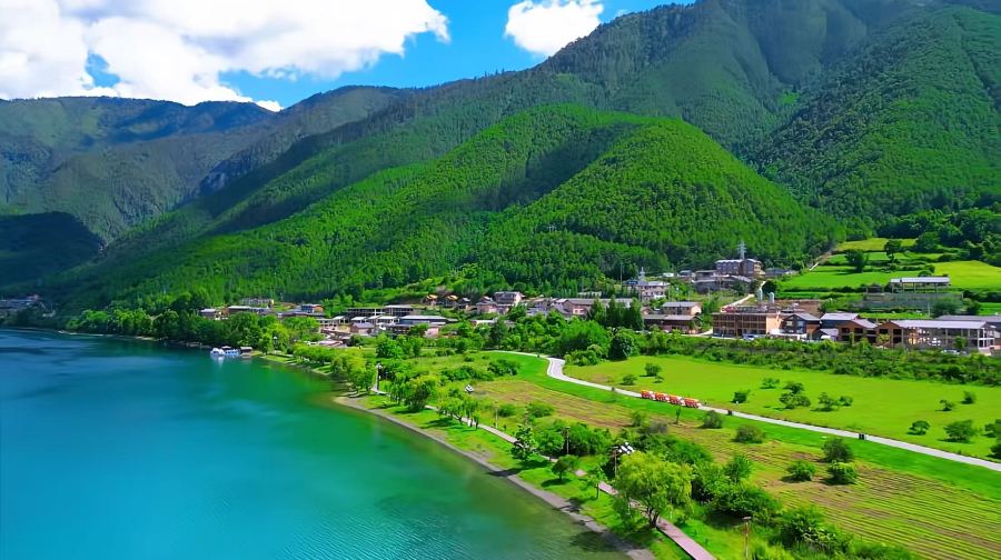 泸沽湖生态廊道