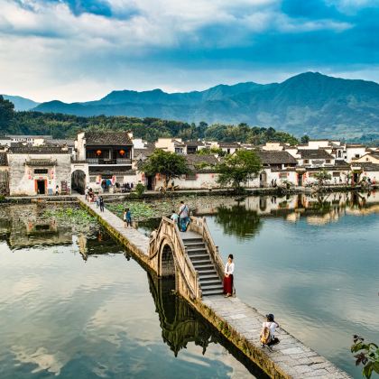 黄山风景区+千岛湖景区+西递+宏村景区+婺源篁岭景区7日6晚跟团游