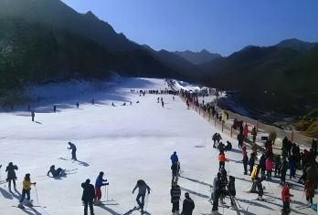 霍山大别山滑雪旅游度假区一日游【滑雪】