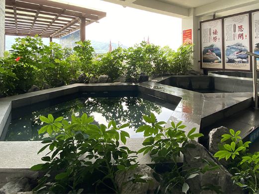云海碱泉酒店温泉