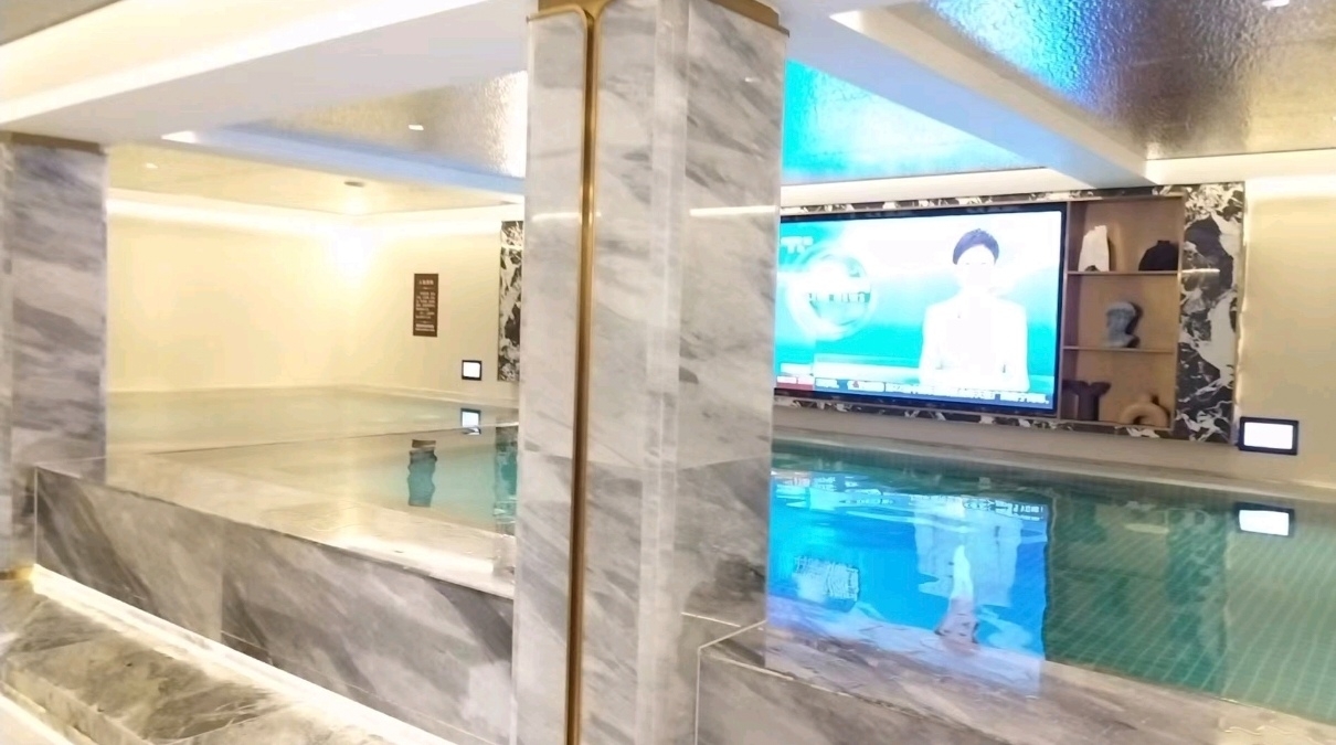 Gallery 1