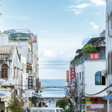 广西桂林+漓江+阳朔+北海+涠洲岛5日4晚跟团游