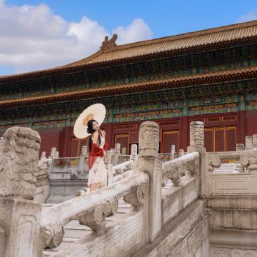 杭州+西塘古镇+乌镇+横店影视城4日3晚跟团游