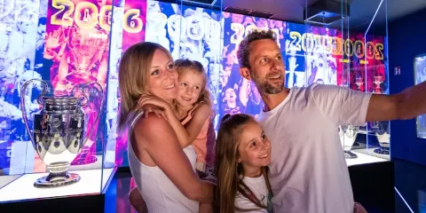 巴塞羅那足球俱樂部博物館