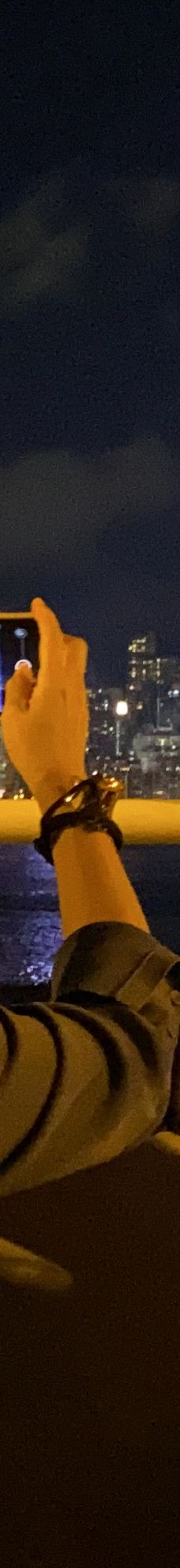 香港