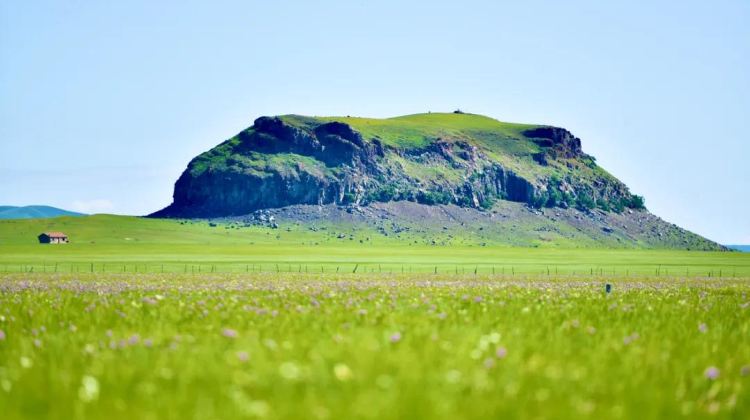 5-day 4-night · Private Tour · China + Inner Mongolia + Chifeng + Wulanbutong Steppe Tourist Area + Dali Lake + Yulong Sand Lake