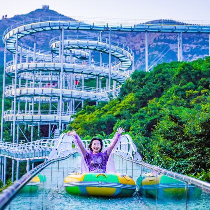 淄博红叶柿岩旅游区一日赠送精美4张柿岩景拍