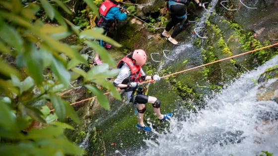 周洛龍潭風景區