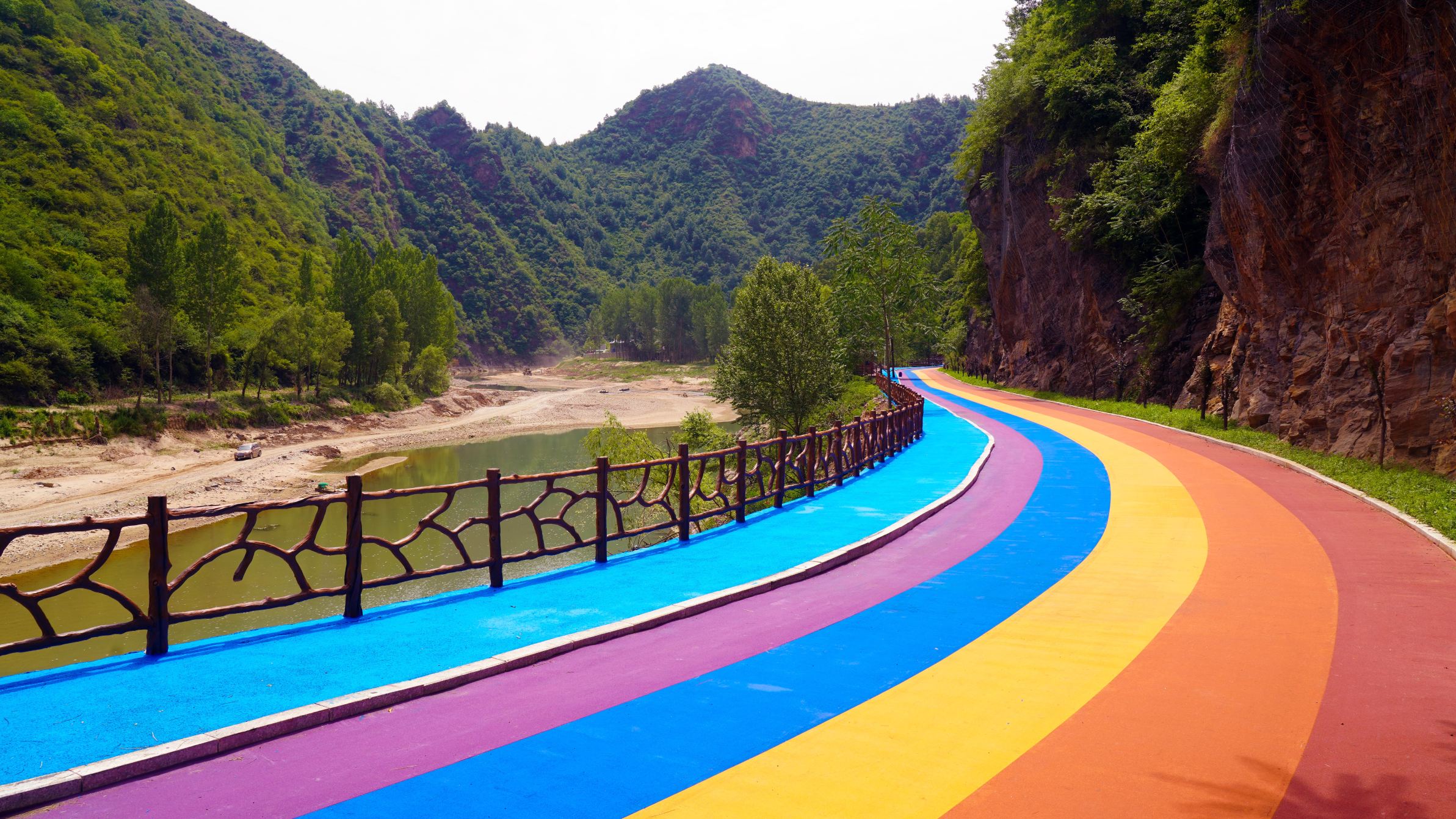 双龙湾景点图片