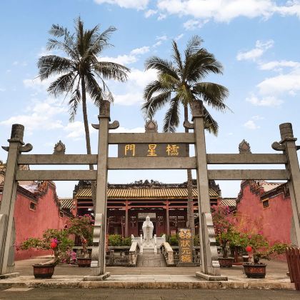 三亚+保亭+陵水+万宁+琼海+文昌+海口+五指山20日19晚私家团