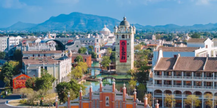 赤坎·廣東華僑國際旅遊度假區