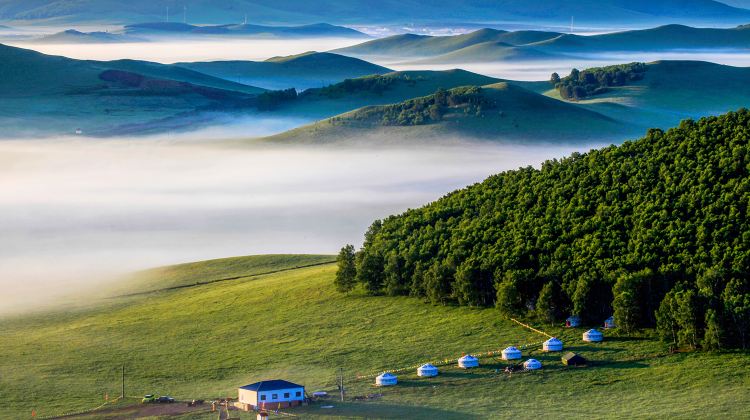 4-day 3-night · Private Tour · China + Inner Mongolia + Chifeng + Wulanbutong Steppe Tourist Area
