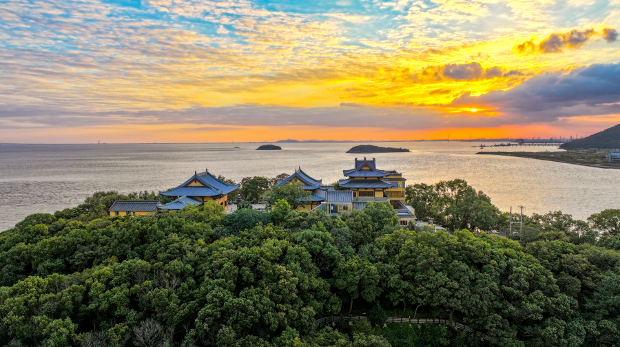 外蒲山