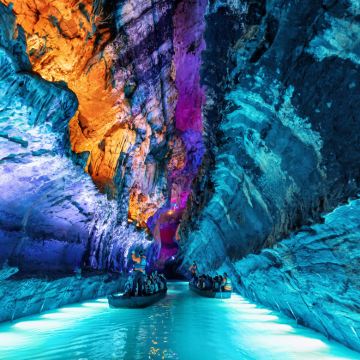 清远+连州地下河+古龙峡+古龙峡大瀑布群+清远长隆森林王国+清远笔架山旅游度假区5日4晚私家团