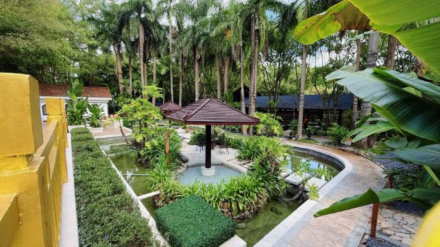 香榭里南国温泉度假村