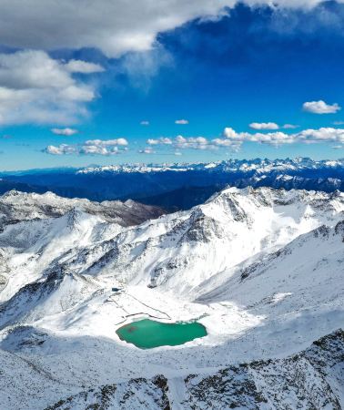 9D8N • From SG -- Sichuan · Chengdu + Bipenggou + Dagu Glacier · Flights & Meals Incl · Mandarin-Speaking · Leisure Pace · Senior-Friendly