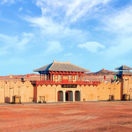 敦煌+莫高窟+鸣沙山2日1晚私家团