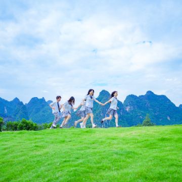 崇左+靖西+南宁+德天跨国瀑布景区+伏那秘境+峒那屿湾景区+通灵大峡谷+古龙山大峡谷+白头叶猴生态旅游区+鹅泉5日4晚拼小团