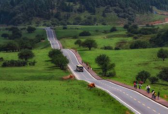 武隆天生三桥+龙水峡地缝一日游·含景区小交通+午餐·赠旅意险【[品质保障]舒适舱旅游大巴，含景区换乘车，无套路0购物0自费】