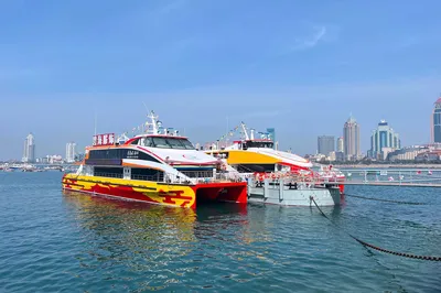 青岛湾栈桥海上观光中心